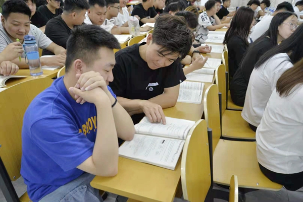 1622259017367298.jpg 32ebb8d5f14786793a2d4603bda1c23.jpg