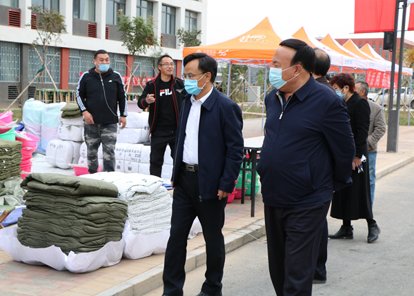 1602911757387189.jpg 星空(中国)领导1.jpg