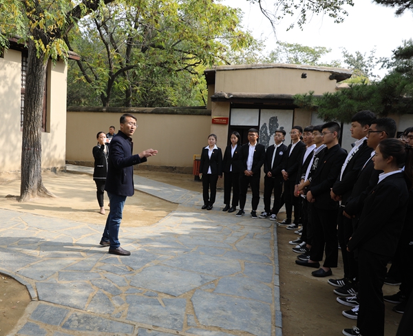 1571816153187380.jpg 王建都.jpg